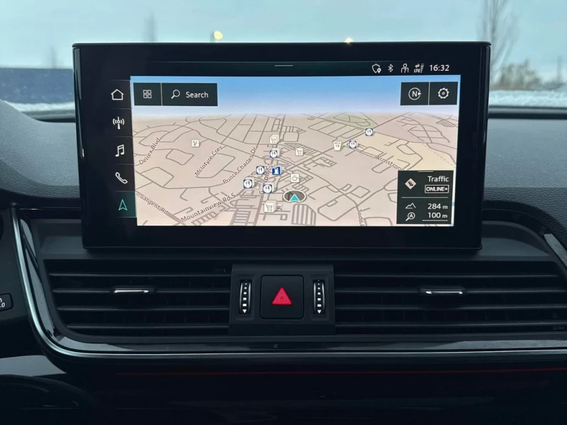 Audi Q5 * Technik * CARFAX * БЕЗ ПЪРВОНАЧАЛНА ВНОСКА, снимка 12 - Автомобили и джипове - 52677658