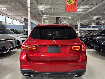 Mercedes-Benz GLC 300 4MATIC* AMG* DIGITAL* HEAD-UP* 360 CAM* ПАНО* КЕЙЛ, снимка 4 - Автомобили и джипове - 54111120