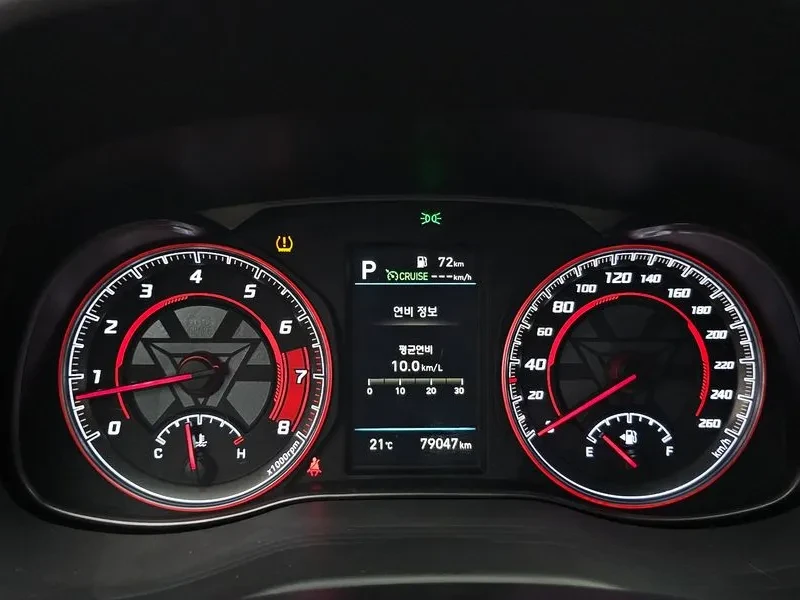 Hyundai Kona 1.6 Turbo 2Wd Iron Man Edition, снимка 8 - Автомобили и джипове - 55222042