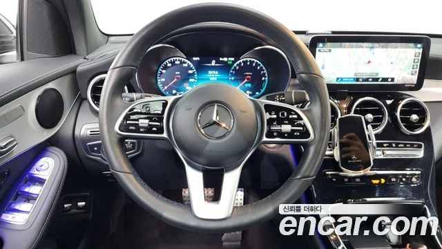 Mercedes-Benz GLC 300, снимка 13 - Автомобили и джипове - 56077633