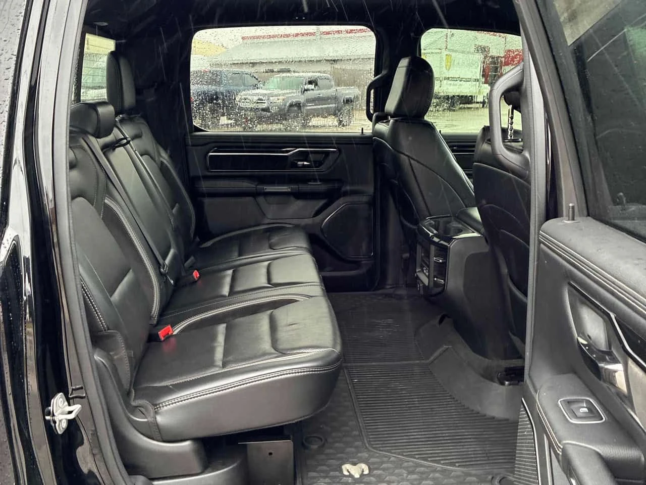 Dodge RAM 1500 * Rebel * ГЛАВНО ПРЕДСТАВИТЕЛСТВО* NAVI* , снимка 11 - Автомобили и джипове - 54087458