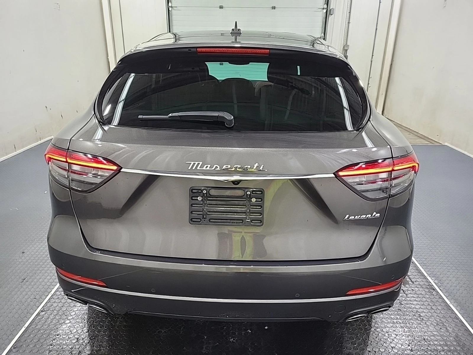 Maserati Levante GT/KEYLESS/LANE ASSIST/ADAPTIVE CRUISE , снимка 5 - Автомобили и джипове - 54229855