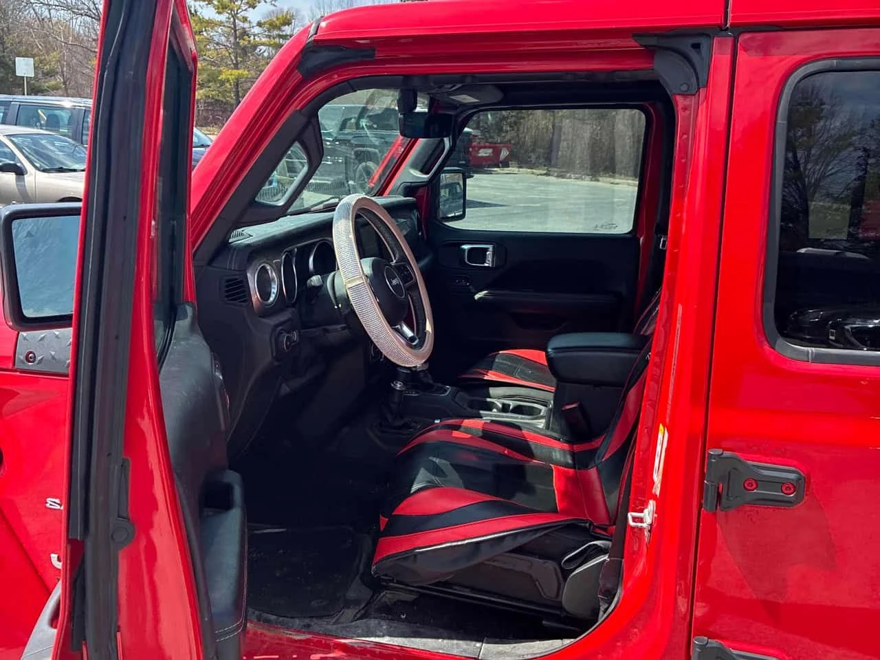 Jeep Wrangler * Sahara * PANO* KEYLESS* ПОДГРЕВ* , снимка 5 - Автомобили и джипове - 54304291