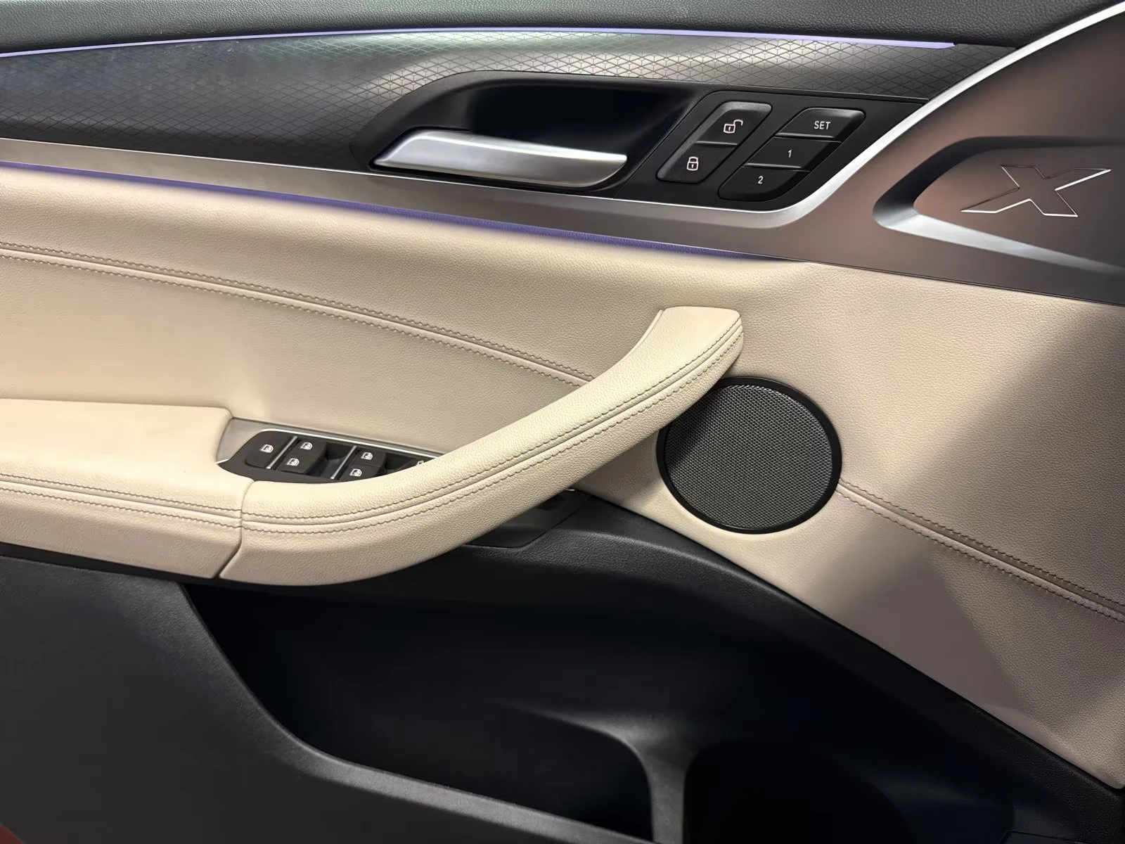 BMW X4 30i/245HP/MSPORT/LASER/PANO/ACC/HUD/CAM/359z | Mobile.bg � ����������� 15