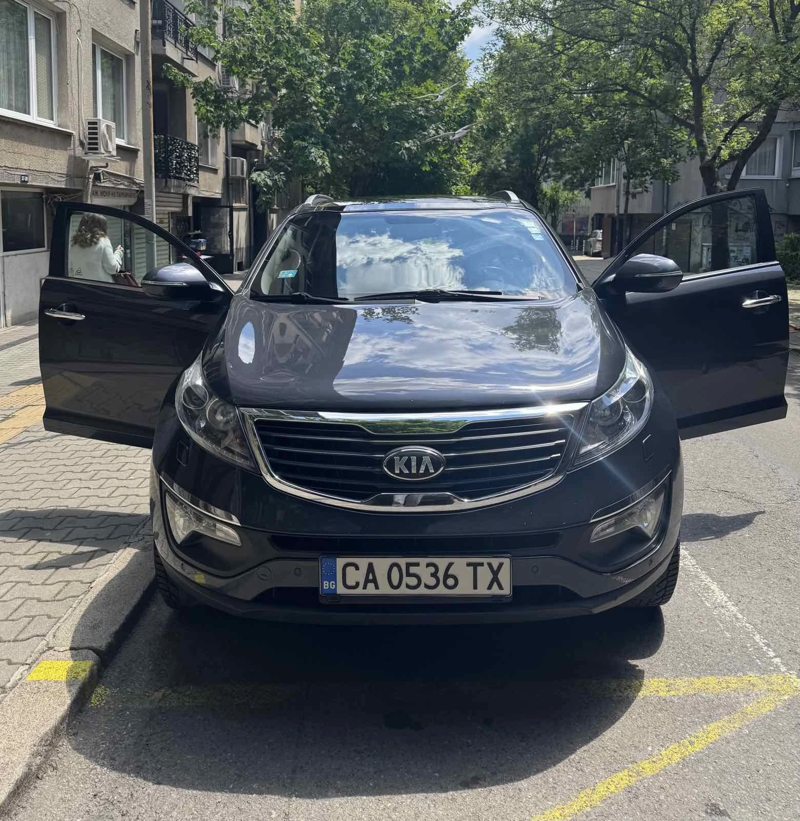 Kia Sportage, снимка 8 - Автомобили и джипове - 54925300
