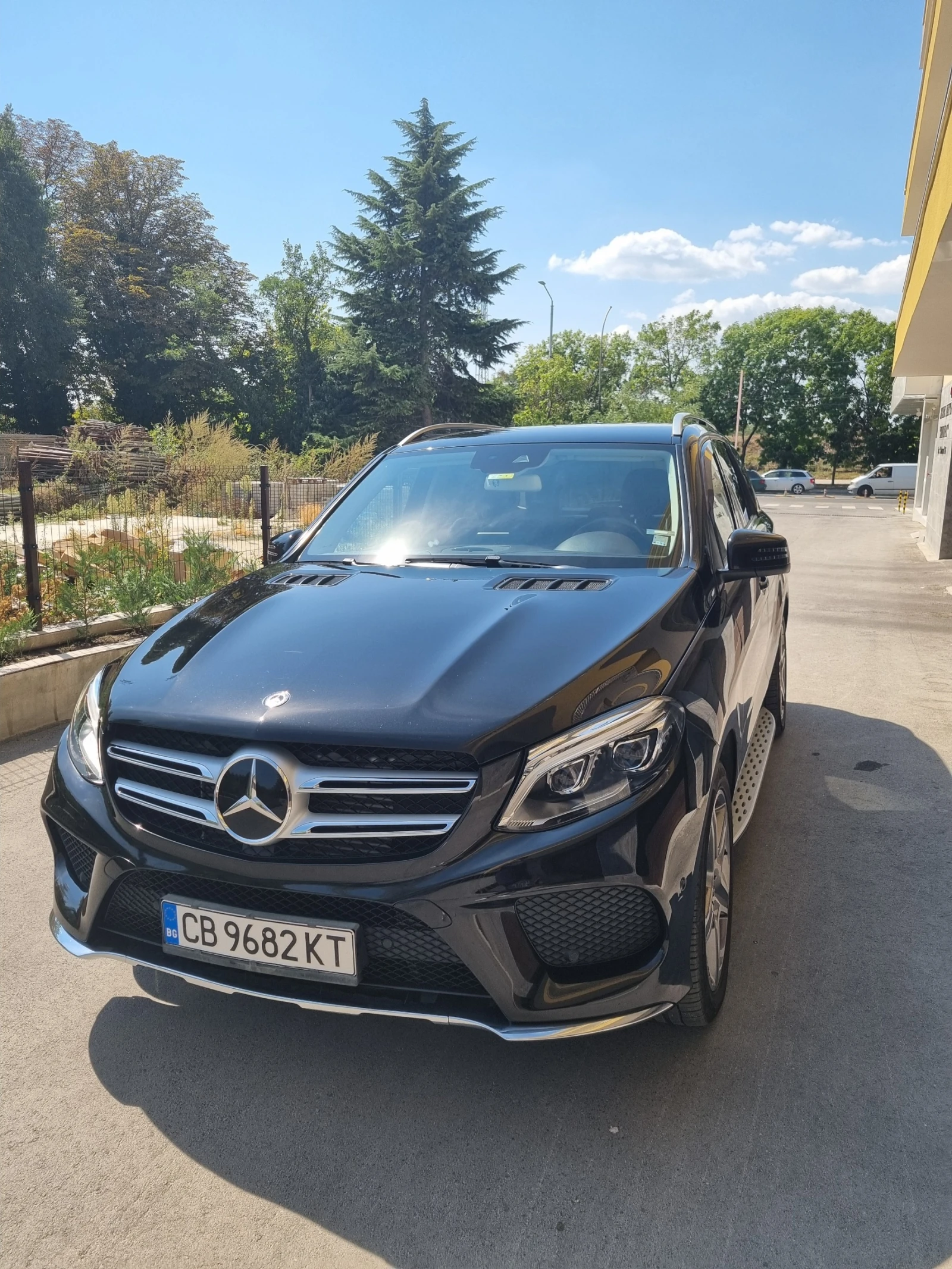 Mercedes-Benz GLE 350, снимка 2 - Автомобили и джипове - 54903165