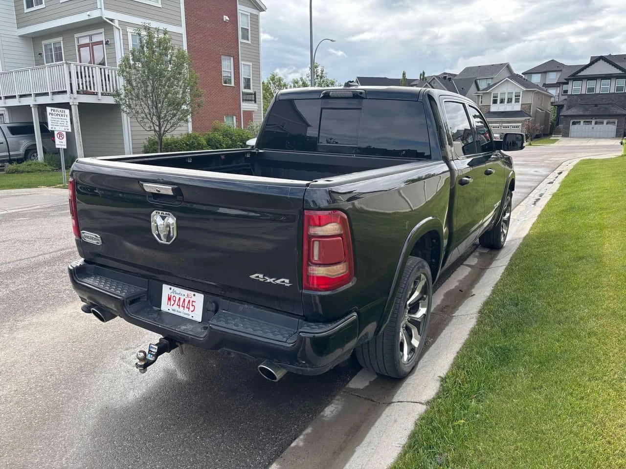 Dodge RAM 1500 Limited Longhorn/360/DIS/HUD, снимка 3 - Автомобили и джипове - 55085178