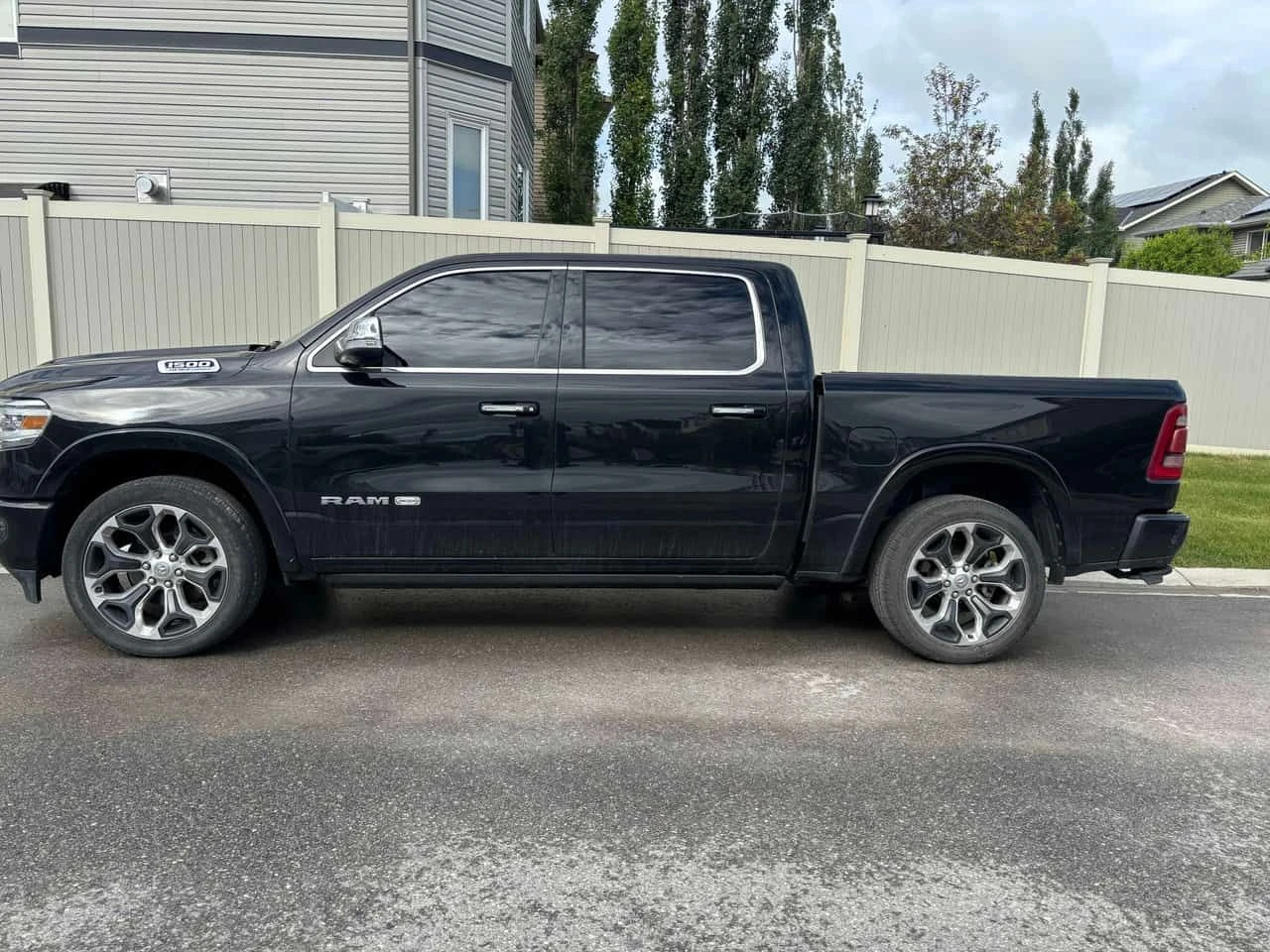 Dodge RAM 1500 Limited Longhorn/360/DIS/HUD, снимка 2 - Автомобили и джипове - 55085178