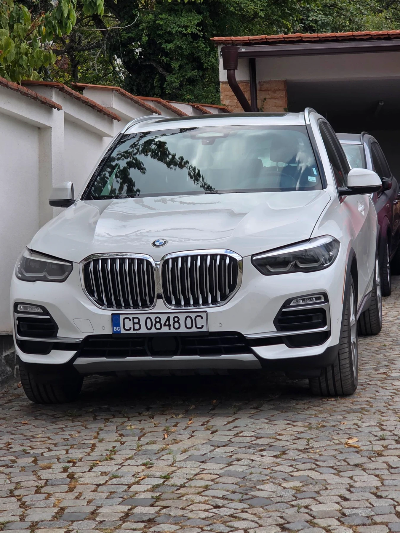 BMW X5 40i  регистрирана