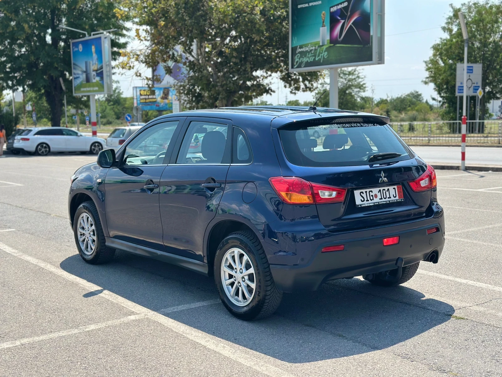 Mitsubishi ASX 1.6i 117ps, снимка 6 - Автомобили и джипове - 56108294