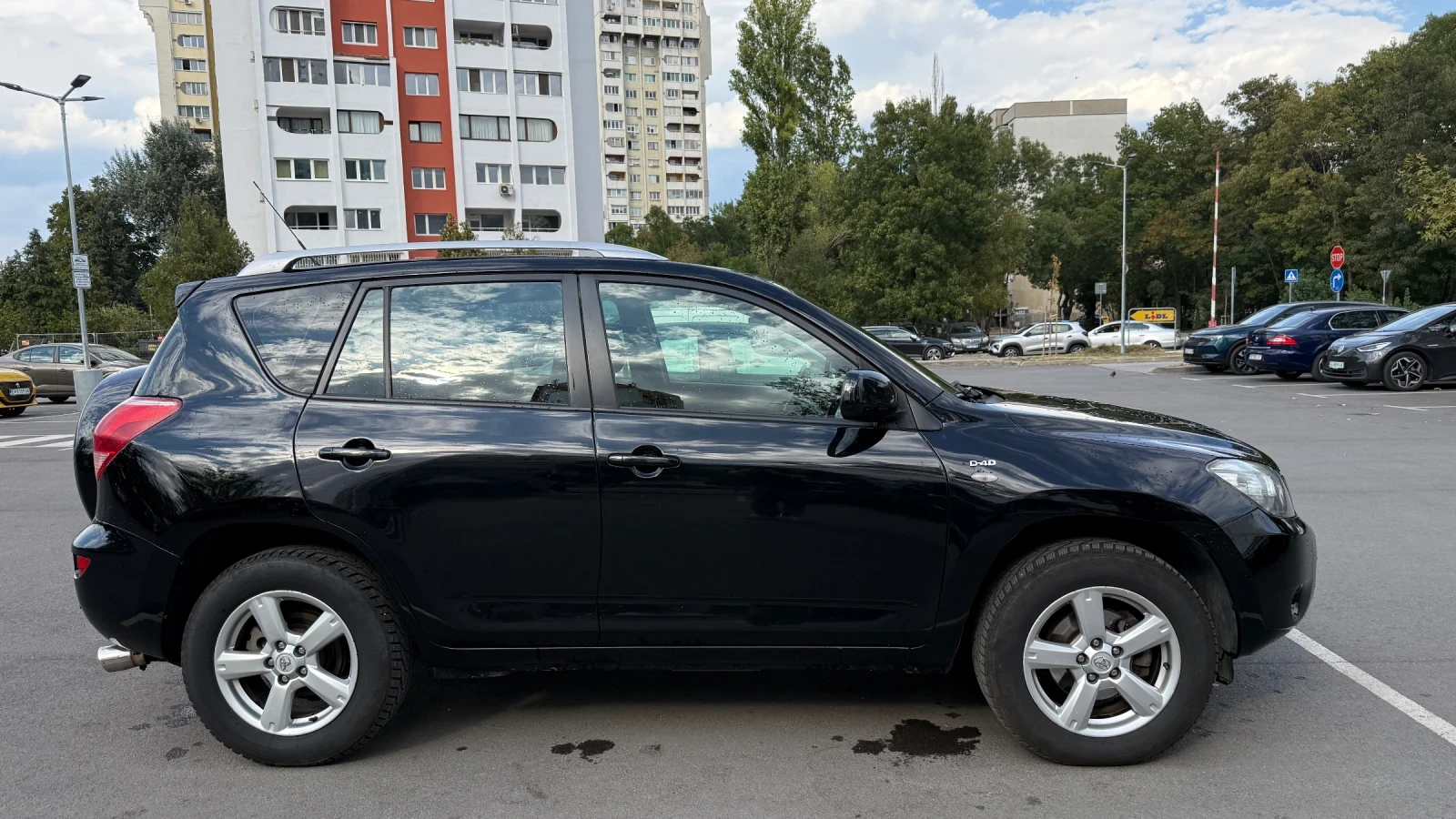Toyota Rav4, снимка 4 - Автомобили и джипове - 56140031