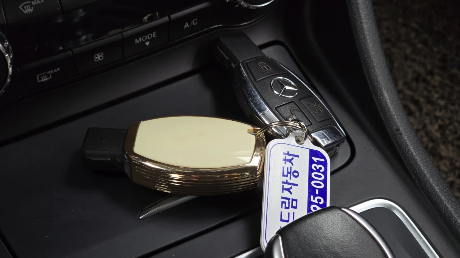 Mercedes-Benz GLA 45 AMG 4MATIC PERFORMANCE * AERODYNAMIC*  | Mobile.bg � ����������� 17