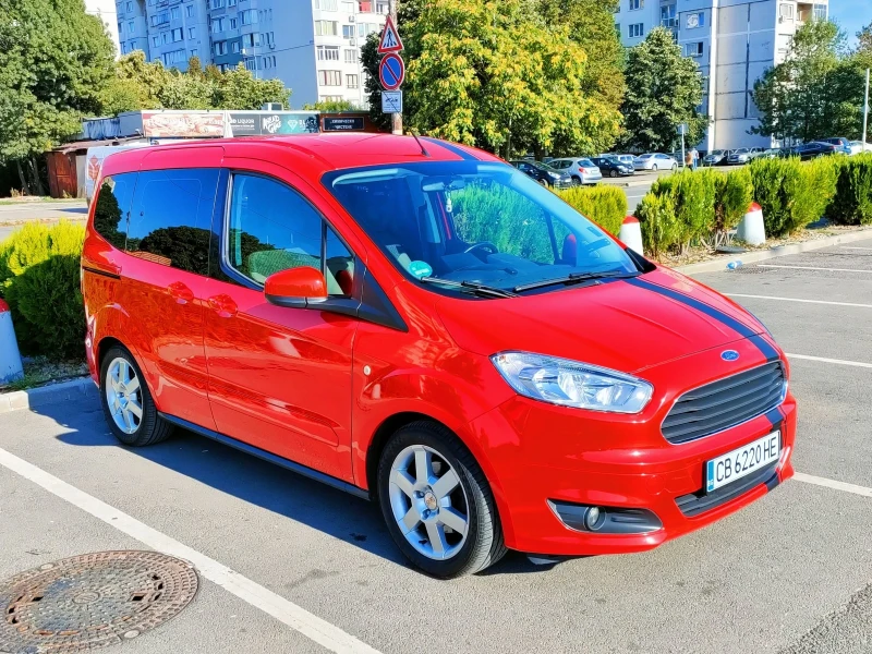 Ford Tourneo Courier Titanium 1.5 TDCi, снимка 3 - Бусове и автобуси - 47021797