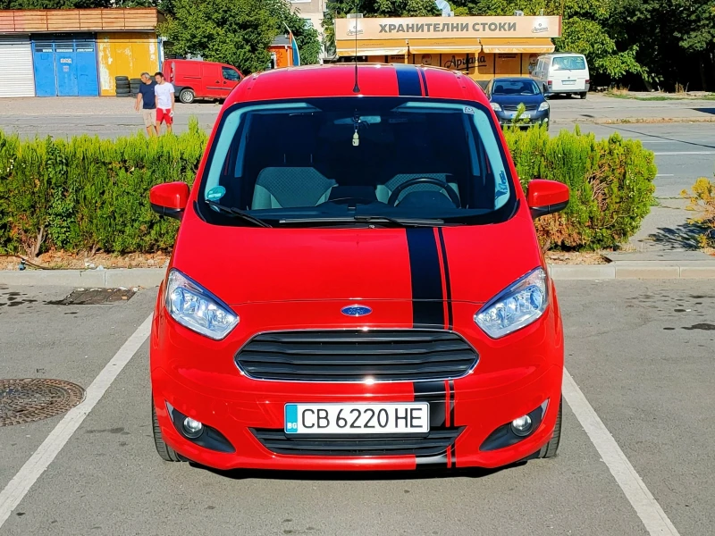 Ford Tourneo Courier Titanium 1.5 TDCi, снимка 1 - Бусове и автобуси - 47021797