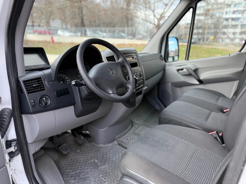Mercedes-Benz Sprinter 311 ЩОРА/БОРД/КЛИМА/КАМЕРА/ХХЛ, снимка 6 - Бусове и автобуси - 53019729