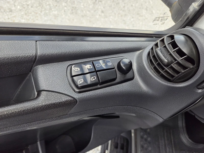 Mercedes-Benz Atego 1221, Хладилен, Падащ борд, Климатик, снимка 12 - Камиони - 50567999