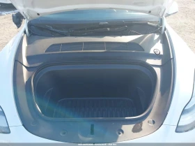 Tesla Model Y Awd/Long Range Dual Motor All-Wheel Drive, снимка 10