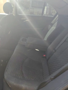 Mercedes-Benz E 200, снимка 6