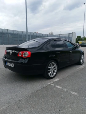 VW Passat 1.9 TDI Седан Нави Топ - 7999 лв. - 76295477 9