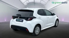     Toyota Yaris 1.5 HSD,    360 .