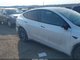 Tesla Model Y Awd/Long Range Dual Motor All-Wheel Drive - 18000 € / 35204.94 лв. - 83319808 6