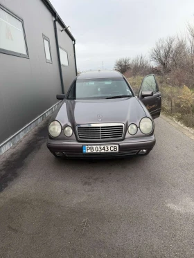 ������ Mercedes-Benz E 290
