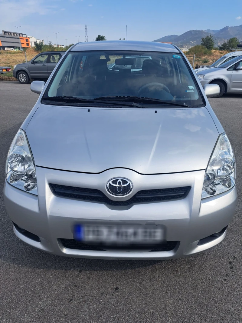 Toyota Corolla verso, снимка 2 - Автомобили и джипове - 47030698