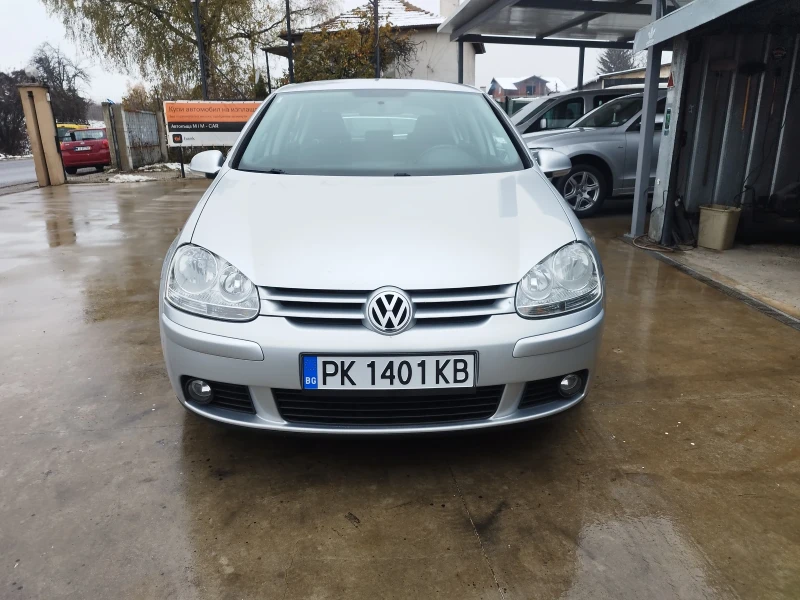 VW Golf 1.6i 16v, снимка 14 - Автомобили и джипове - 47959008