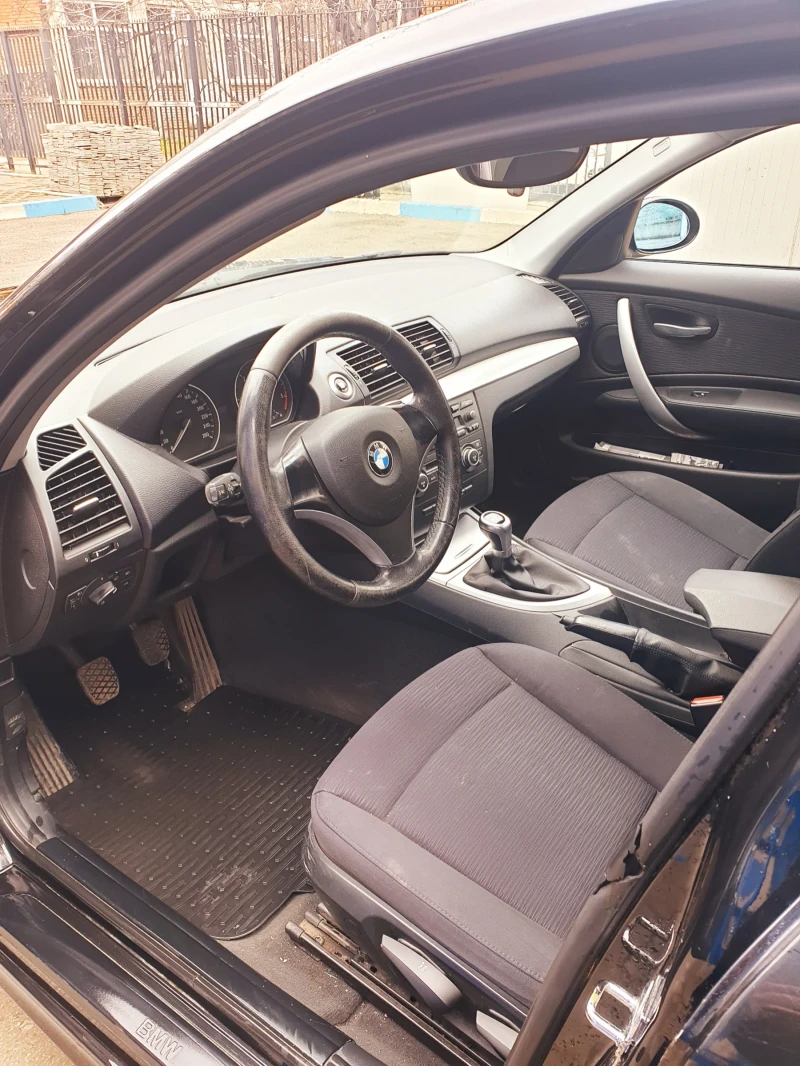 BMW 120, снимка 8 - Автомобили и джипове - 49164101