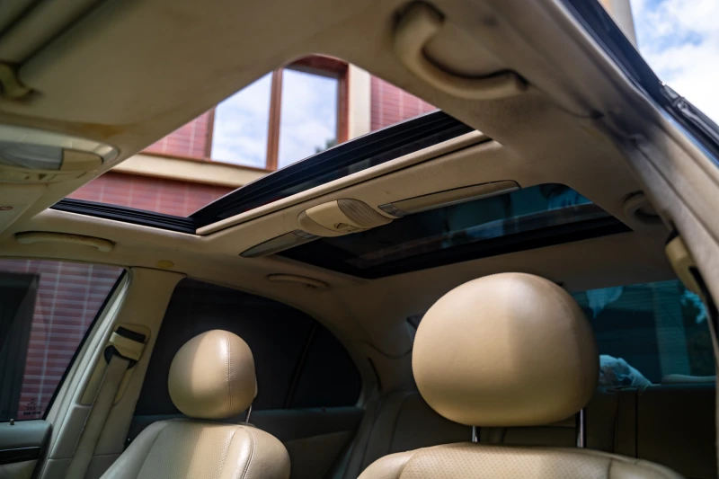 Mercedes-Benz E 500, снимка 10 - Автомобили и джипове - 52251871