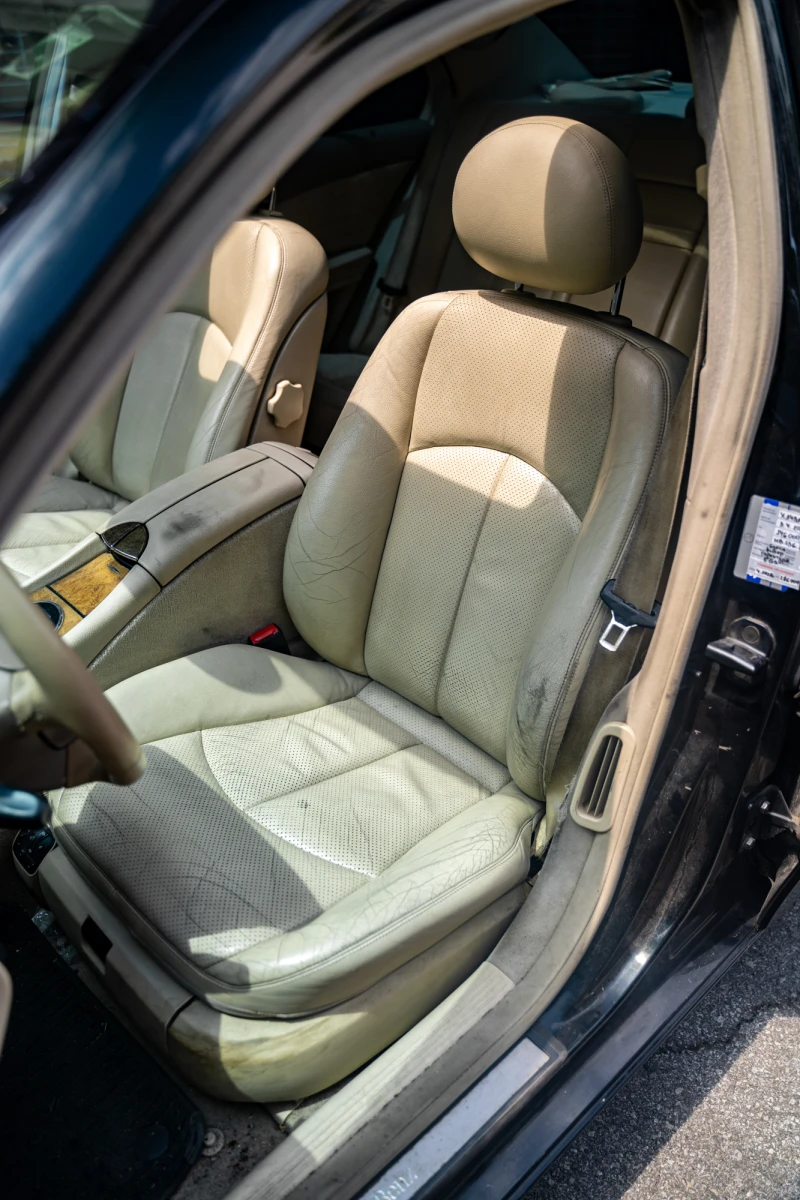 Mercedes-Benz E 500, снимка 9 - Автомобили и джипове - 52251871