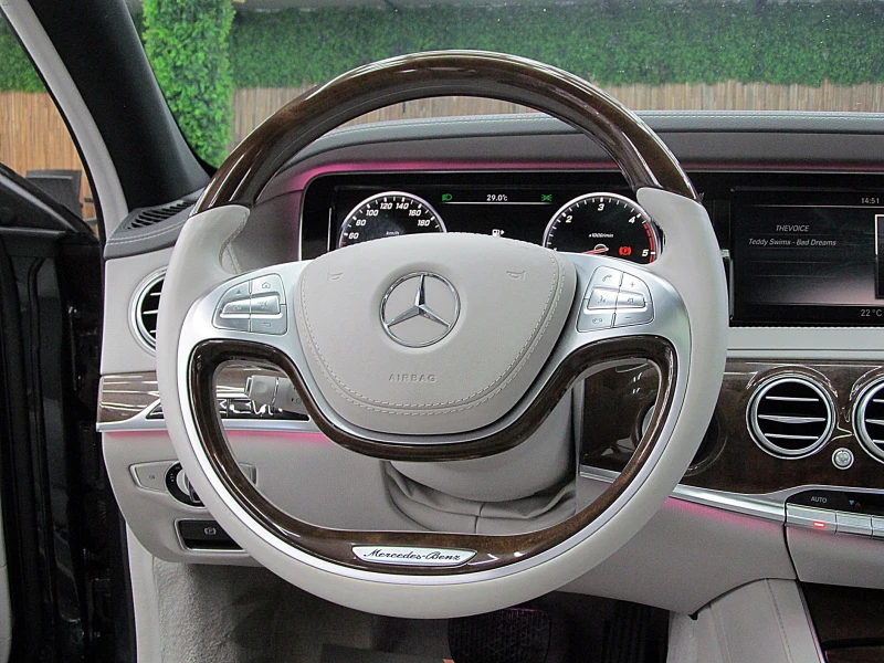 Mercedes-Benz S 350 4-MATIC/PANORAMA/KylessGO/AMG/СОБСТВЕН ЛИЗИНГ, снимка 12 - Автомобили и джипове - 51577513