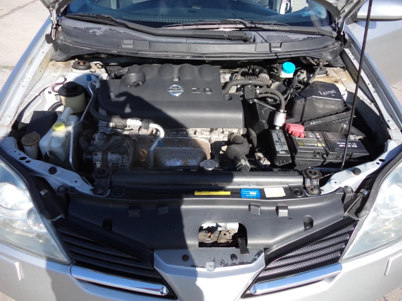 Nissan Primera 2.0, снимка 9 - Автомобили и джипове - 51611578