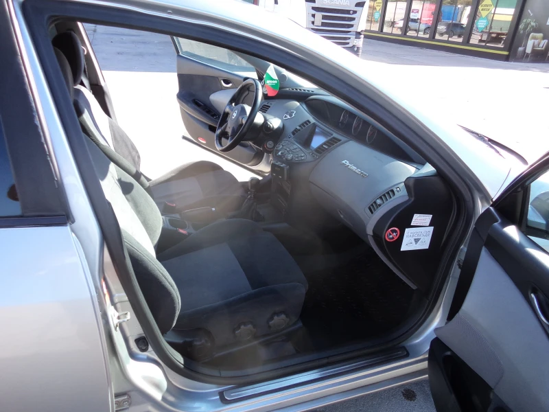 Nissan Primera 2.0, снимка 6 - Автомобили и джипове - 51611578