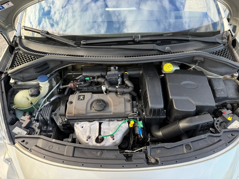 Peugeot 207 1.4i-73PS-КЛИМАТРОНИК, снимка 14 - Автомобили и джипове - 51840968