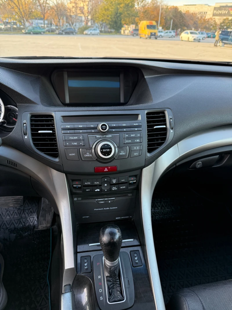 Honda Accord 2.2 iDTEC, снимка 6 - Автомобили и джипове - 52467177