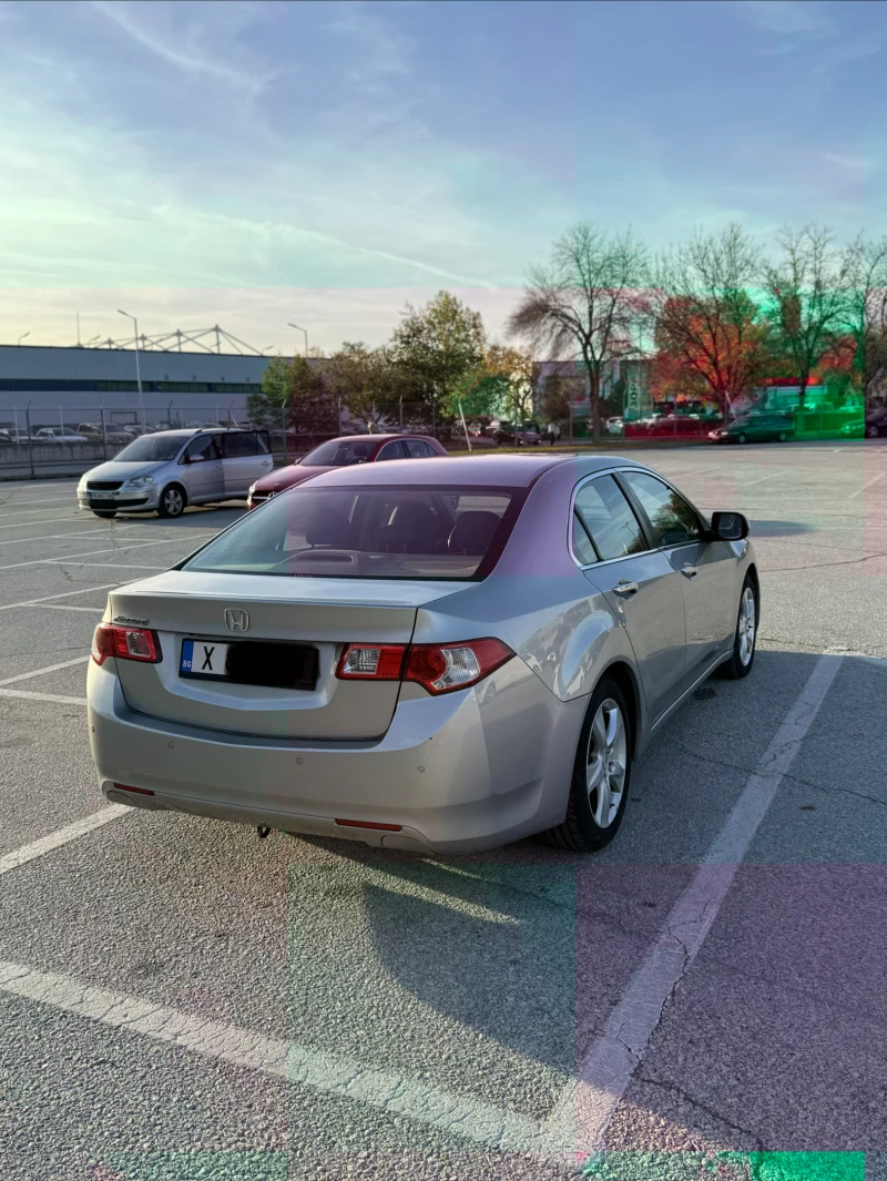 Honda Accord 2.2 iDTEC, снимка 2 - Автомобили и джипове - 52467177