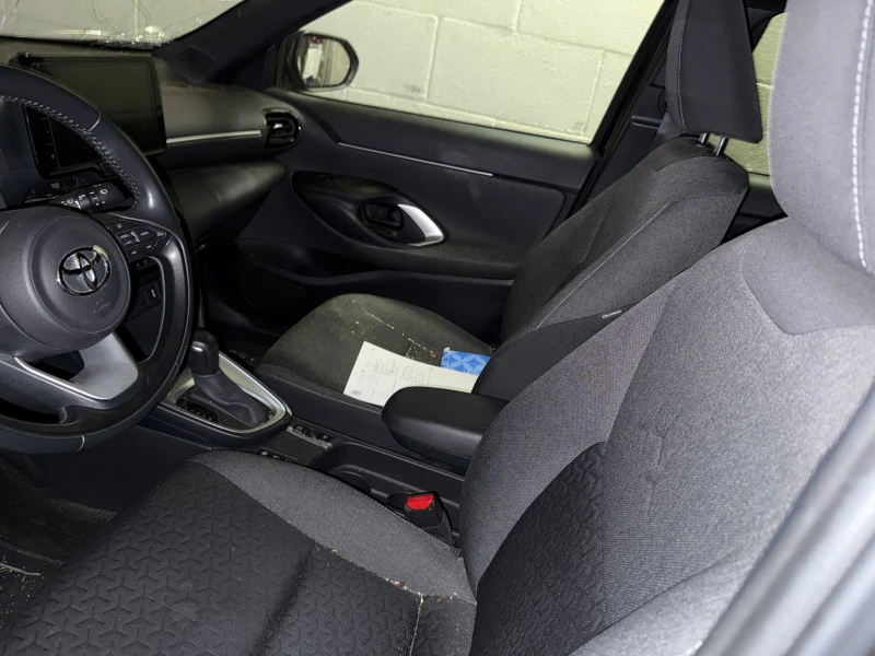 Toyota Yaris Cross 1.5 HYBRID 20000км, снимка 5 - Автомобили и джипове - 52813293