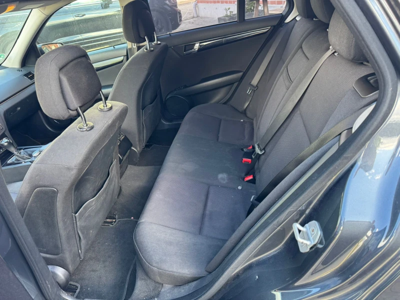 Mercedes-Benz C 200 НОВ ВНОС, снимка 7 - Автомобили и джипове - 53305659