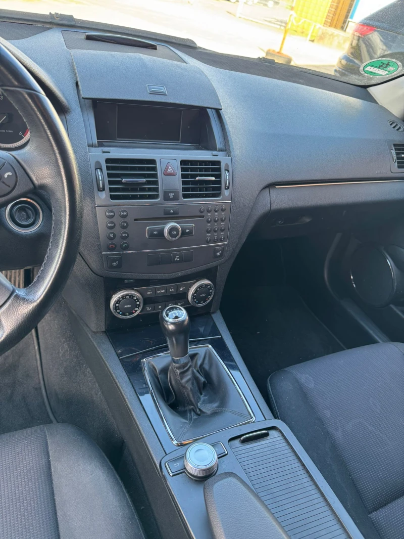 Mercedes-Benz C 200 НОВ ВНОС, снимка 10 - Автомобили и джипове - 53305659