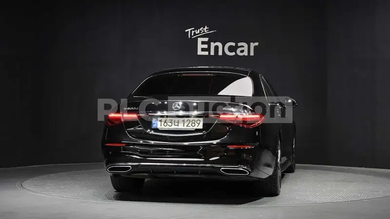 Mercedes-Benz S 350 ОБДУХВАНЕ/МАСАЖИ/BURMESTER/ЦЕНА ДО БЪЛГАРИЯ, снимка 4 - Автомобили и джипове - 55432876