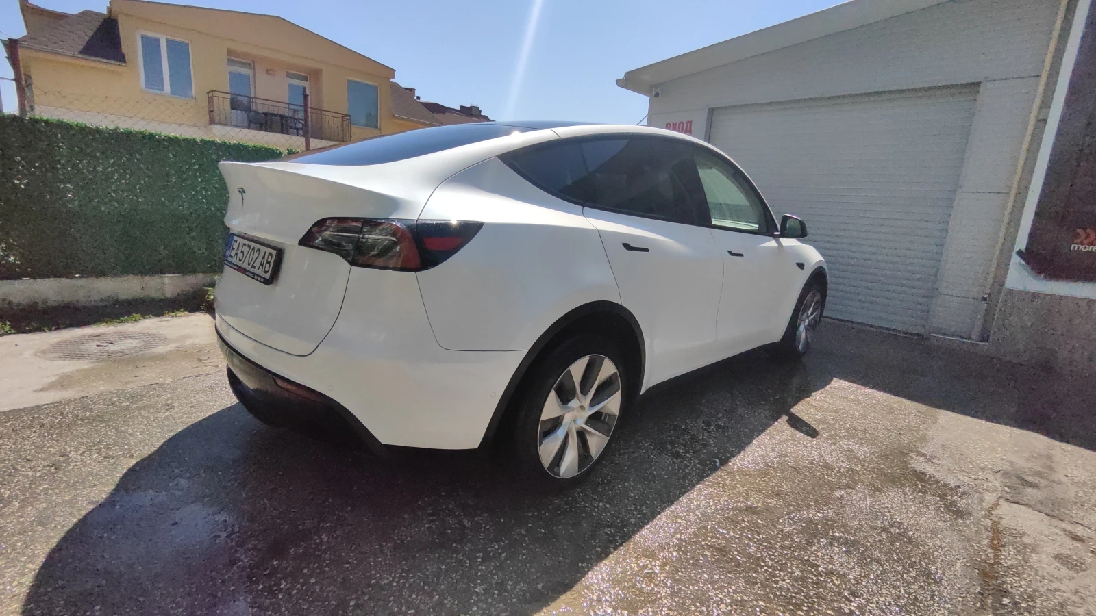 Tesla Model Y LONG RANGE AWD DUAL MOTOR - изображение 5