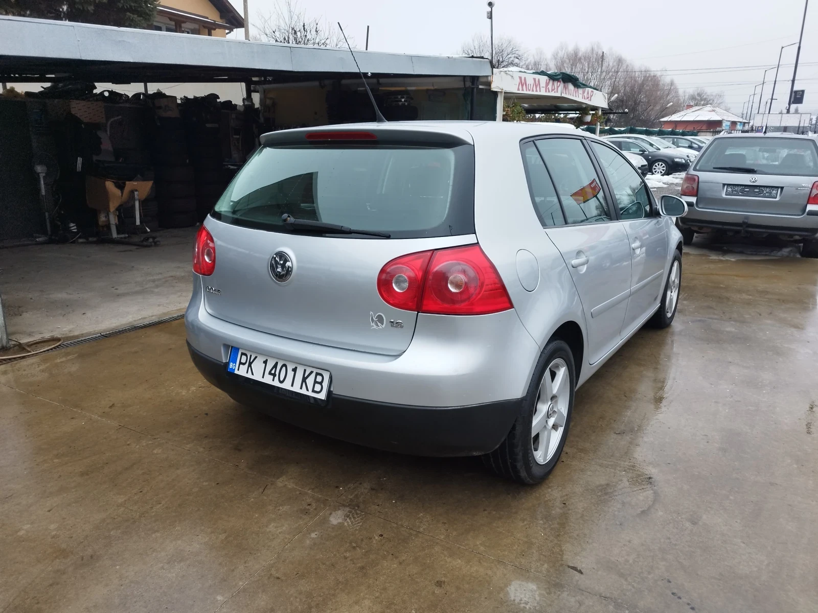 VW Golf 1.6i 16v - изображение 4