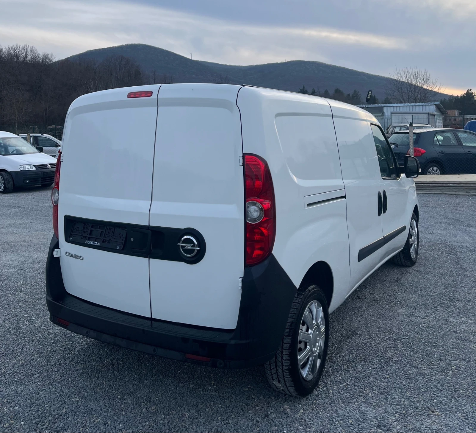 Opel Combo  - изображение 3
