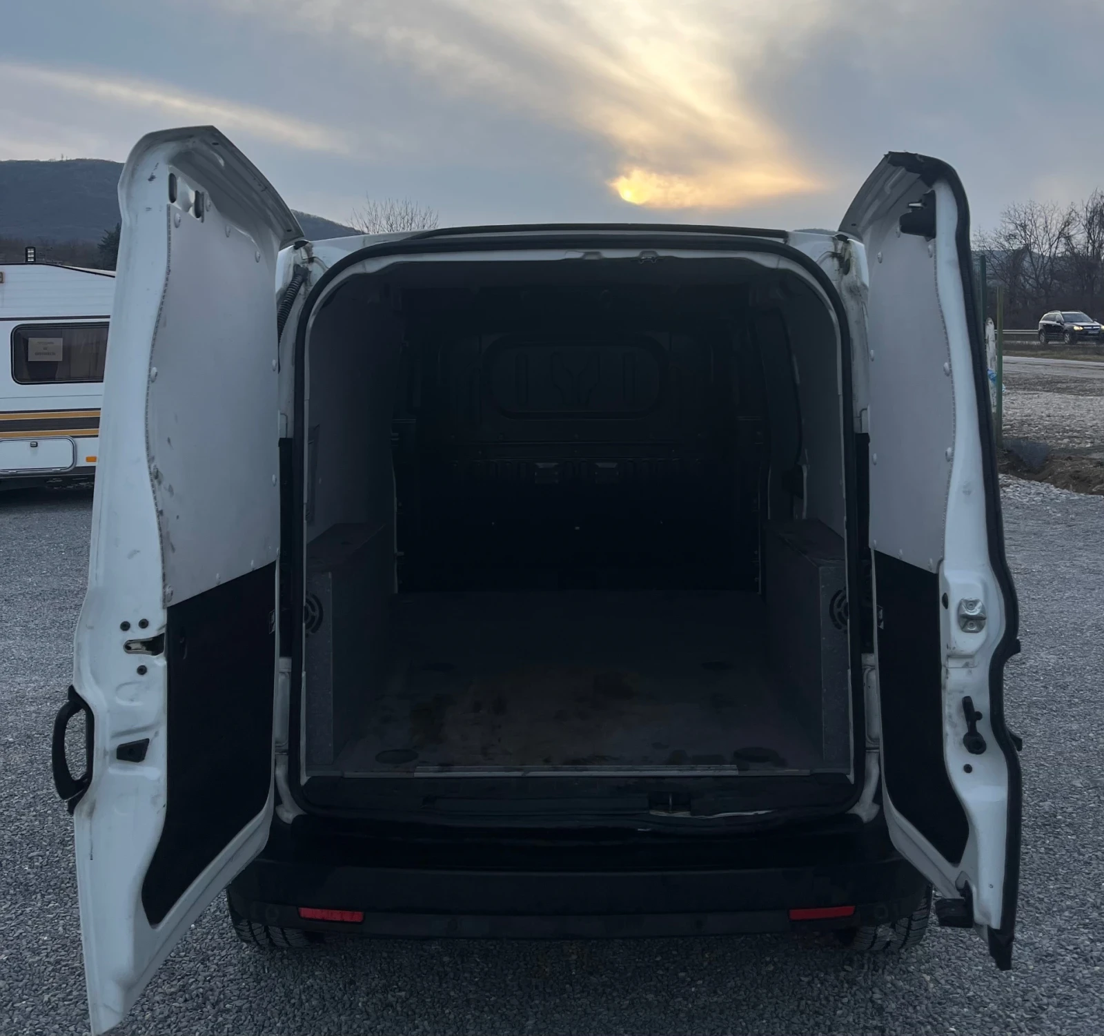 Opel Combo  - изображение 6