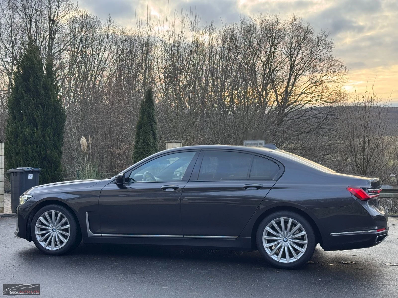 BMW 730 xDRIVE/286HP/HUD/360/PANO/H&K/405v - изображение 3