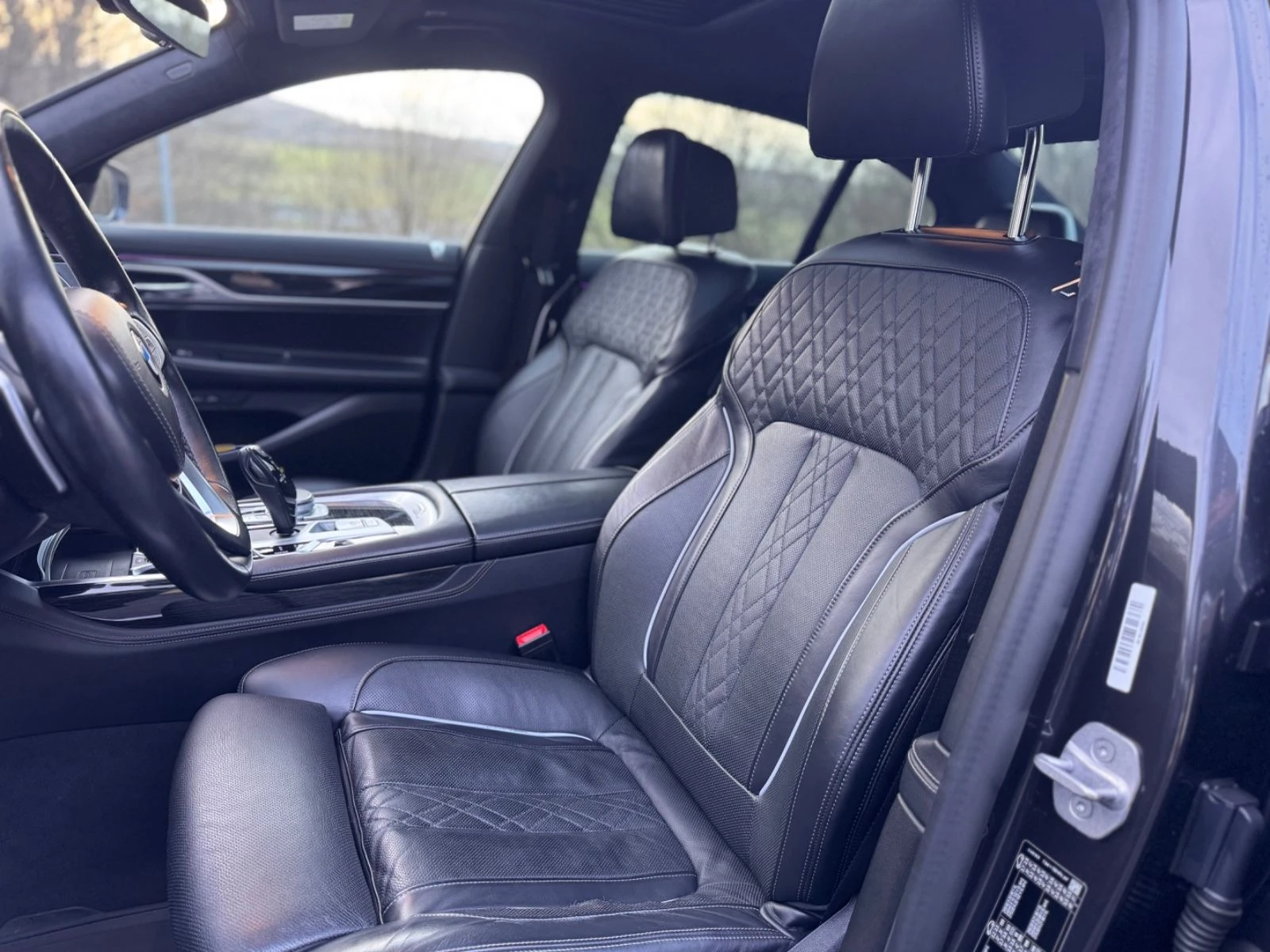 BMW 730 xDRIVE/286HP/HUD/360/PANO/H&K/405v - изображение 9