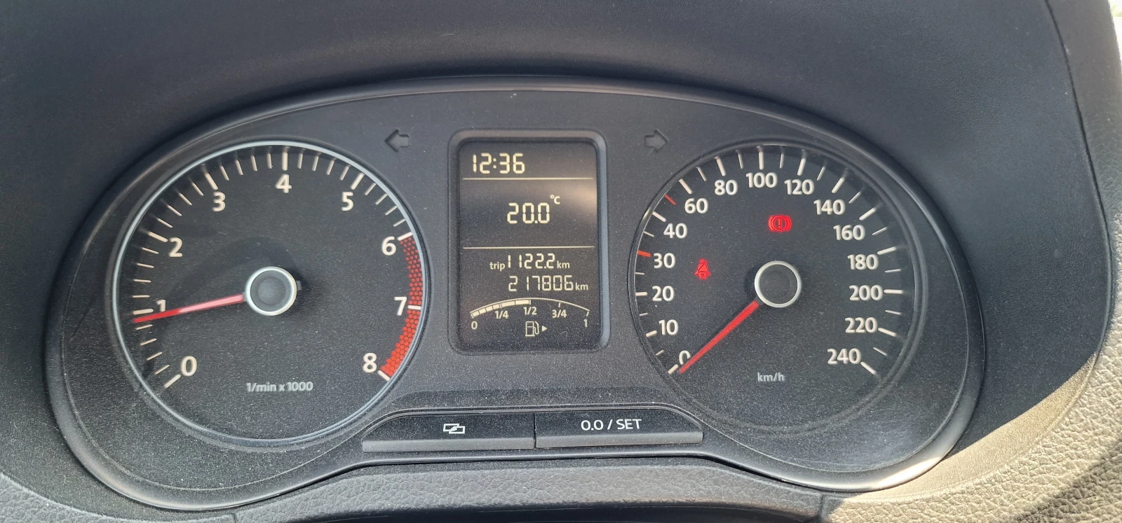 VW Polo 1.2 EURO 5A - изображение 8