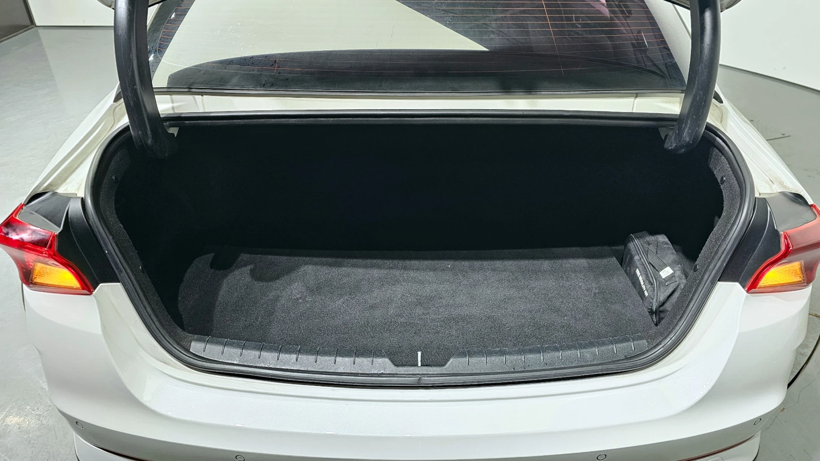 Kia K5 2.0LPI STANDART | Mobile.bg   15