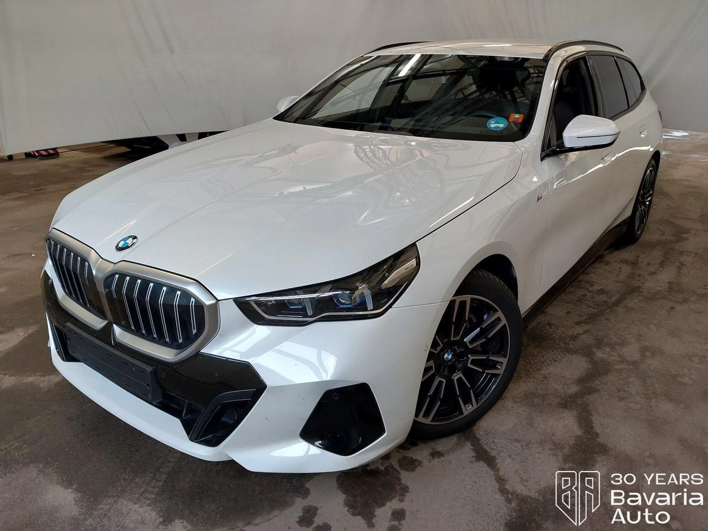 BMW 540 d xDrive Touring M Sport Paket Steptronic | Mobile.bg   1